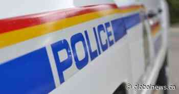Man allegedly steals vehicle at knifepoint, crashes into tree: Fort Qu’Appelle RCMP