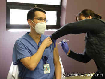 MERCY BEGINS GIVING COVID-19 VACCINE TO MEDICAL STAFF - kqennewsradio.com