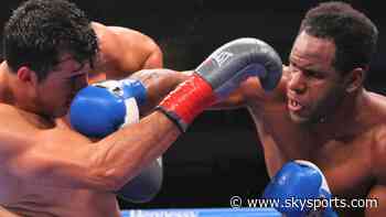 Cuban heavyweight blasts rival out of ring