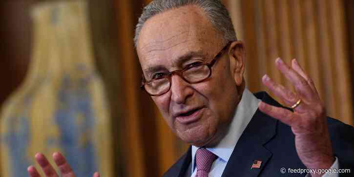 Chuck Schumer suggests Congress could vote on $900 billion stimulus package on Sunday after lawmakers break stalemate on Fed lending