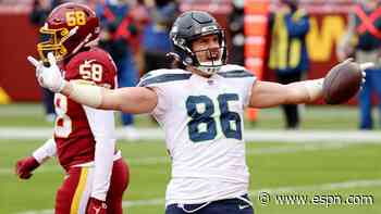 Seahawks hold on to win, clinch playoff berth