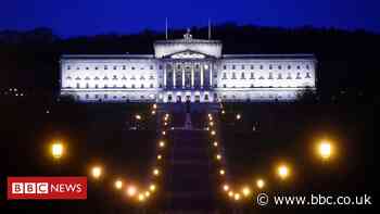Covid-19: Stormont Executive meeting over new coronavirus variant