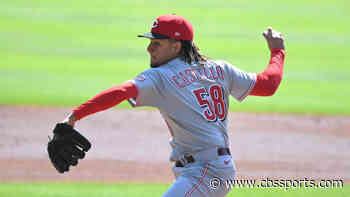 MLB rumors: Reds discussing Luis Castillo in trades; DJ LeMahieu seeking five years and $125 million