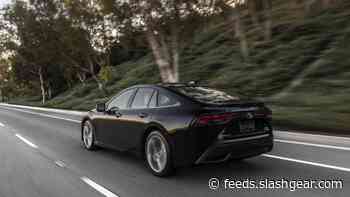 Toyota plans to debut an EV using solid-state batteries in 2021