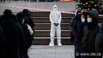 Seoul to ban gatherings larger than 4 as COVID-19 deaths rise