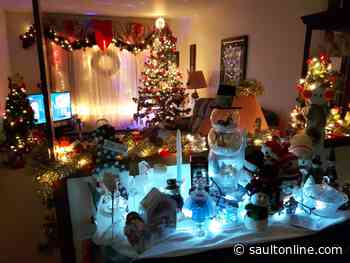 Holiday Pic of the Day: Edie Suriano