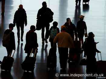 Over two million people took flights across US in weekend before Christmas, despite Covid warnings