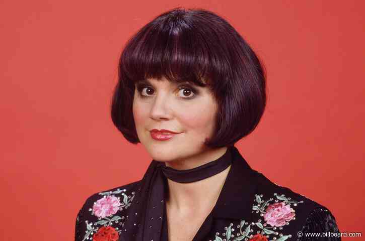 Recordings by Linda Ronstadt, A Tribe Called Quest & the Village People Inducted Into Grammy Hall of Fame
