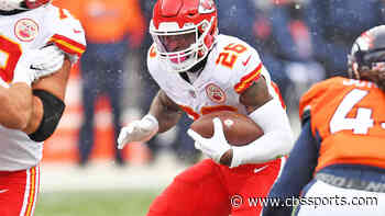 Fantasy Football: Are Jalen Hurts, Tony Pollard, and Le'Veon Bell must-starts for Week 16?