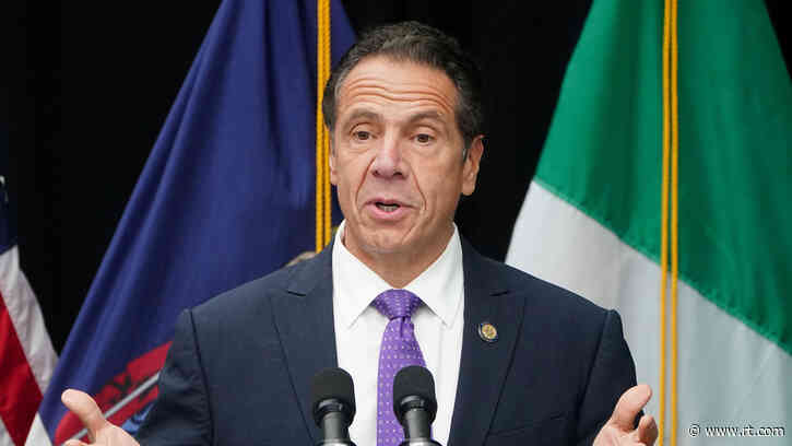 ‘Santa’s going to be very good to me,’ NY Gov. Cuomo says, praising himself for ‘working hard’