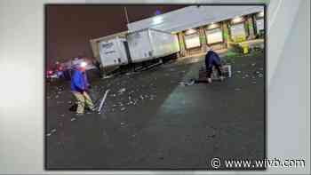 Family cleans airport parking lot after fans leave mess welcoming Bills home