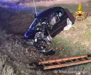 Auto esce fuori strada, due feriti a Soliera - SulPanaro