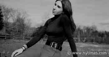 Zosia Mamet’s Week: Log Cabin Living