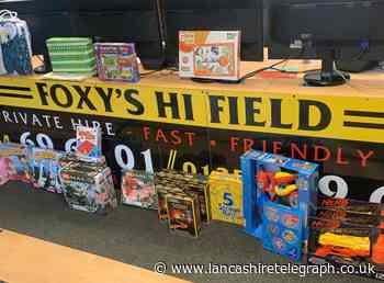 Taxi-firm offers Christmas presents to families