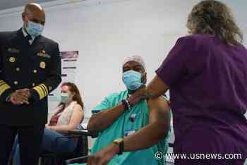 Surgeon General Observes Vaccine Rollout at Chicago Hospital