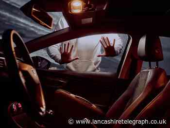 Rising number of car thefts at Christmas - How to keep safe