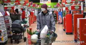 Picture shows 'no food' at London Asda as Christmas panic buying continues - My London