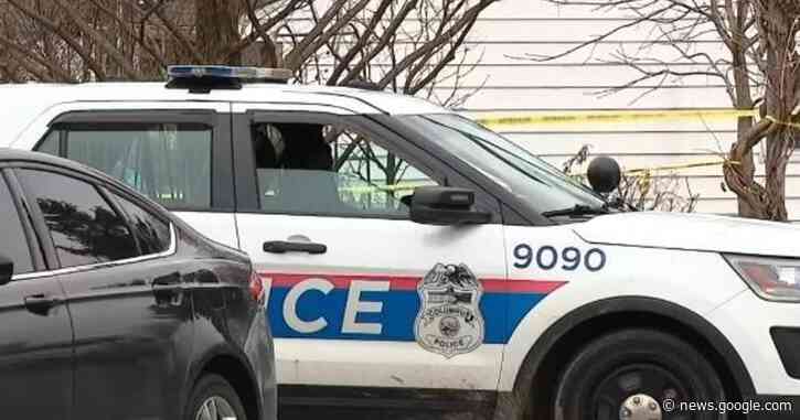 Officer in Columbus, Ohio fatally shoots Black man and only then turns on body camera, officials say - CBS News