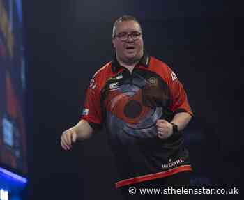Stephen Bunting makes World Darts Championship progress - St Helens Star