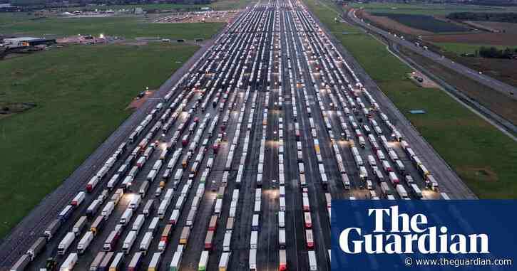 Supermarkets airlifting fruit and vegetables to UK amid shortage fears