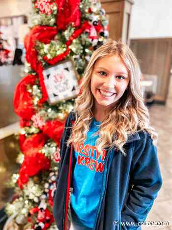 This teen made Christmas brighter for Houston-area foster kids - Chron
