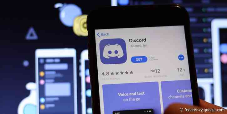 How to add a bot to Discord to help you run and organize your chatroom