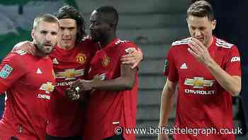 Edinson Cavani and Anthony Martial send Manchester United into semi-finals