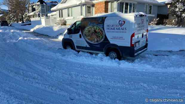 Calgary seniors meal delivery service gets put to a halt
