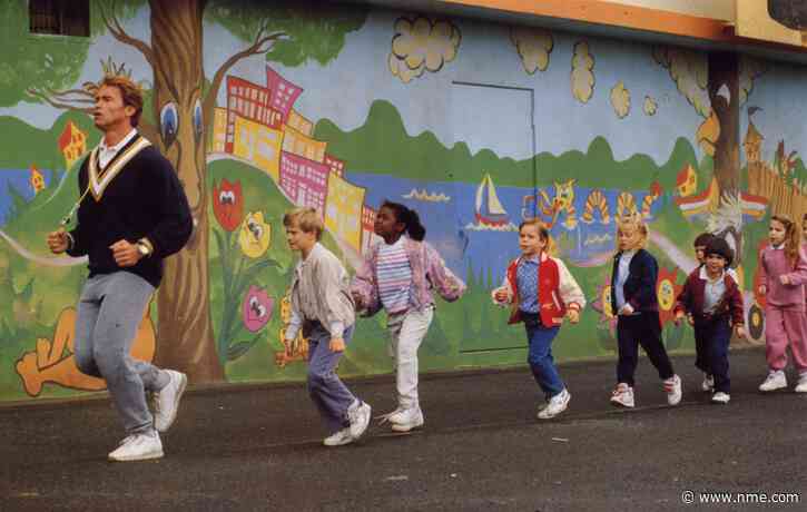 Watch Arnold Schwarzenegger reunite with the cast of ‘Kindergarten Cop’ in new video
