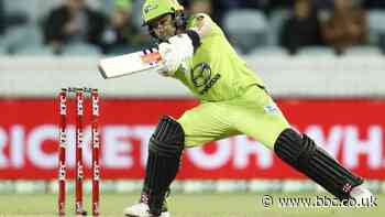 Big Bash League: Sydney Thunder beat Perth Scorchers by seven wickets
