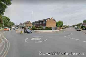 Police appeal after teenager stabbed in Carshalton