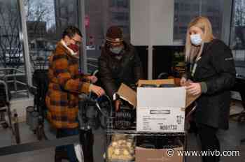 Buffalo attorney delivers 125 lunches to employees at Oishei Children's Hospital