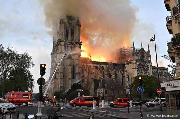 Christmas Eve Concert Held in Paris’ Fire-Wrecked Notre Dame
