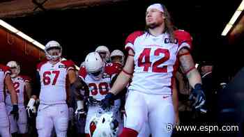 Cardinals' Gardeck goes on IR with knee injury