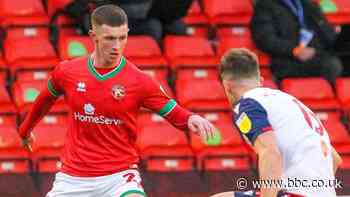 Walsall 2-1 Bolton Wanderers - BBC News