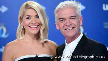 Holly and Phillip spread festive cheer on first This Morning Christmas special