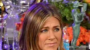 Jennifer Aniston Getting Dragged on Social Media Over COVID Ornament