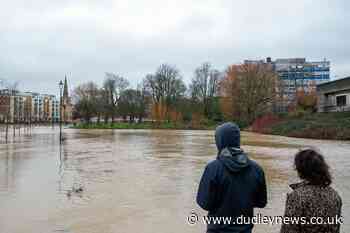 Weather warnings in place as Storm Bella moves through UK - Dudley News