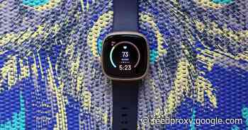 Fitbit Versa 3 review: Everything you need in a smartwatch, plus a few surprises     - CNET