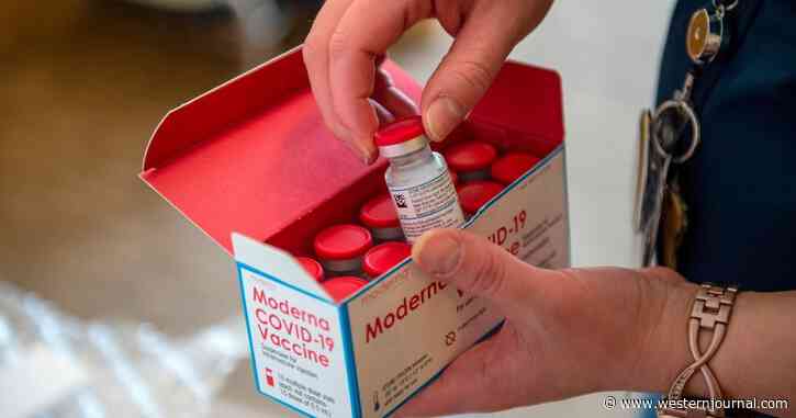 Doctor Reportedly Suffers Severe Reaction Moments After Receiving Moderna COVID Vaccine