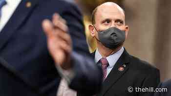 GOP Problem Solvers Caucus co-chair says he'll vote in favor of $2,000 checks
