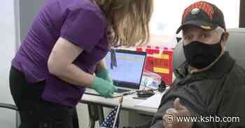 Kansas City VA Medical Center continues vaccinating veterans - KSHB