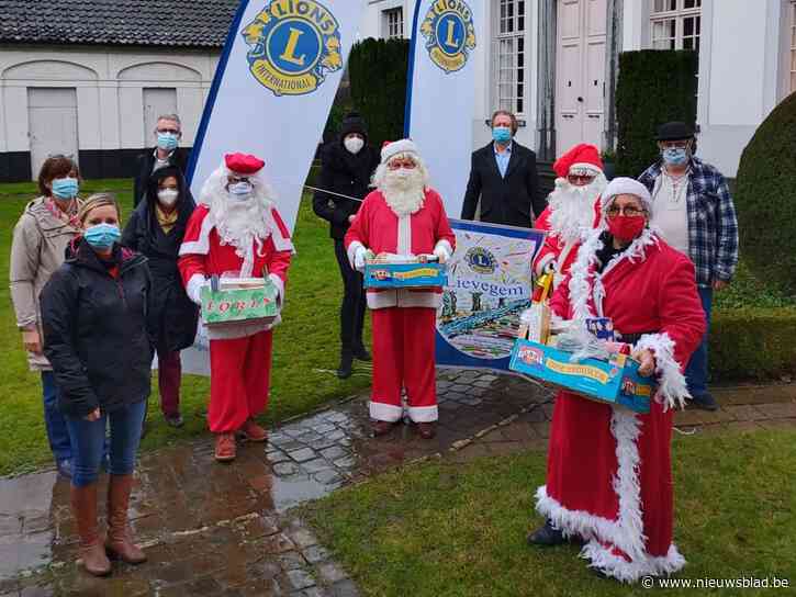 Kansarme gezinnen kregen verrassingspakket voor kerst
