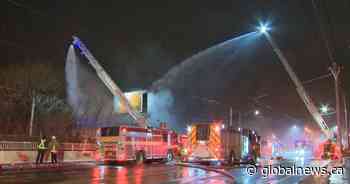 5-alarm fire breaks out at vacant building in Toronto - Global News