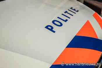Politie doet bluspoging bij autobrand, De Hollandergraven Westerhaar-Vriezenveensewijk - Hardnieuws