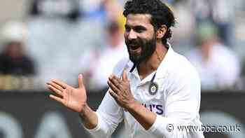 Australia v India: Hosts collapse in second innings of Boxing Day Test