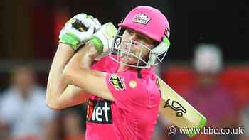 Big Bash League: Sydney Sixers captain Daniel Hughes hits 96 to beat Melbourne Stars in thriller