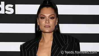Jessie J diagnosed with Ménière’s disease, is deaf in right ear