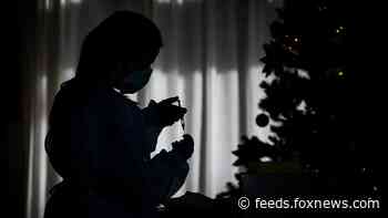 Spain to keep registry of people who refuse COVID-19 vaccine, will share with EU: health minister