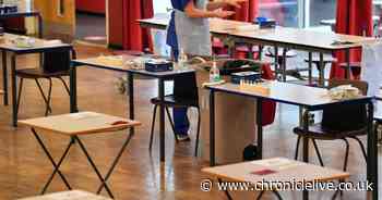 Secondary schools in England 'could stay closed for an extra week'